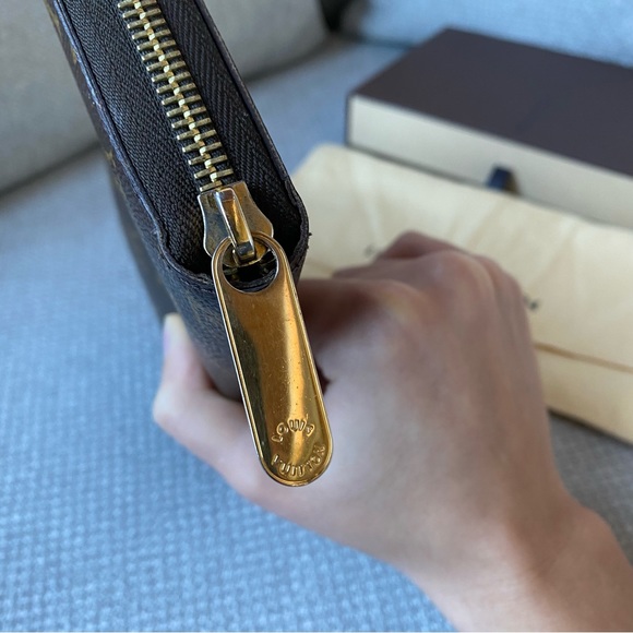 Louis Vuitton Zippy Wallet - Picture 3 of 7